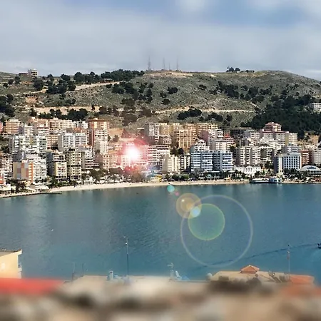 Luxury In Royal For King And Queen Apartment