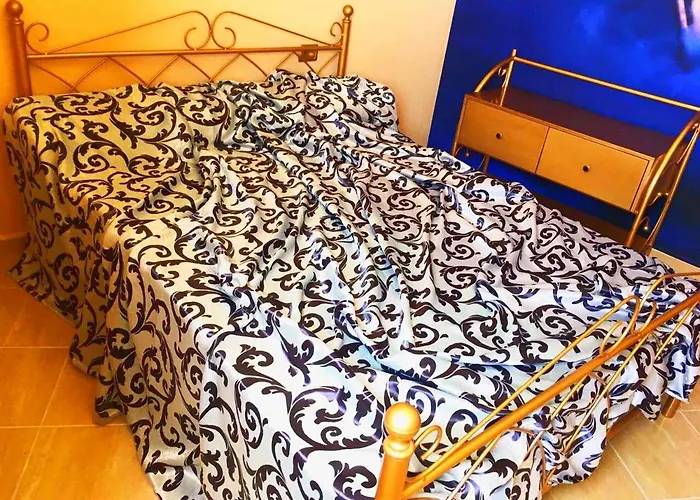 Luxury In Royal For King And Queen * Sarande