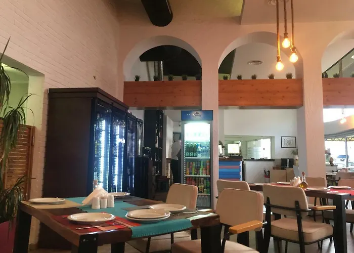 Luxury In Royal For King And Queen * Sarande