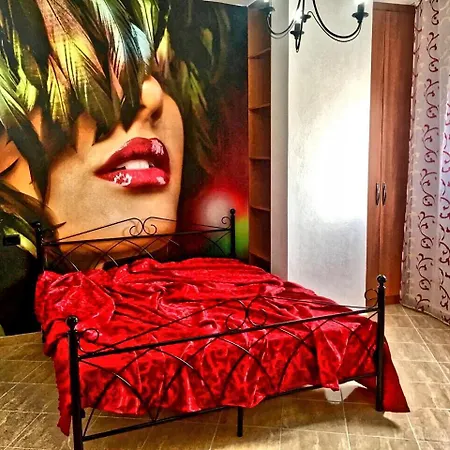 Luxury In Royal For King And Queen *